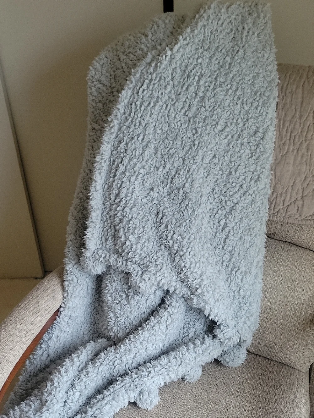 Pottery Barn Cozy Pom Pom Sherpa Throw